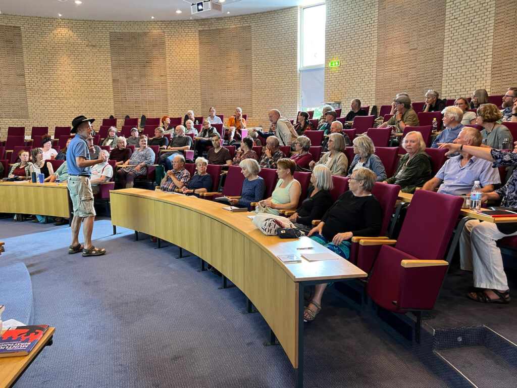 Nordisk Fortællerseminar giver kunsten retning 14