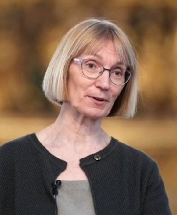 Esther Rützou Esther Rützou